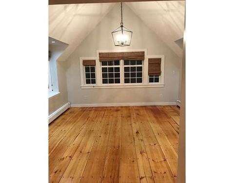 40 Downing St, Hingham, MA 02043 photo 5
