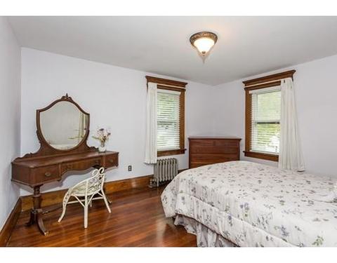 52 Blaine St, Springfield, MA 01108 photo 22