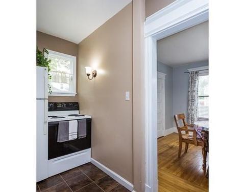 52 Blaine St, Springfield, MA 01108 photo 13