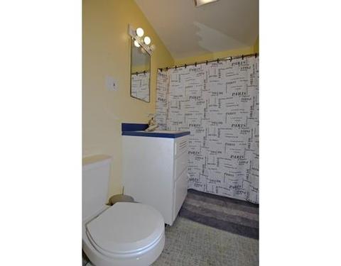 16 Alpine Dr, Amherst, MA 01002 photo 11