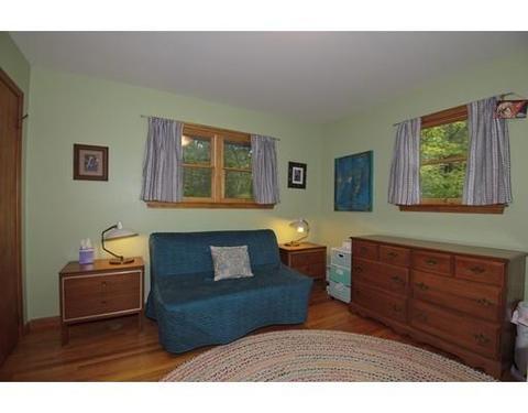 16 Alpine Dr, Amherst, MA 01002 photo 12