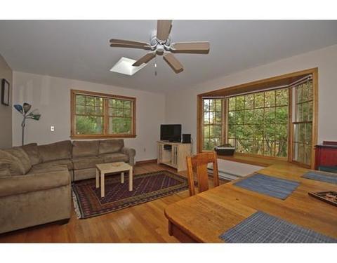 16 Alpine Dr, Amherst, MA 01002 photo 8