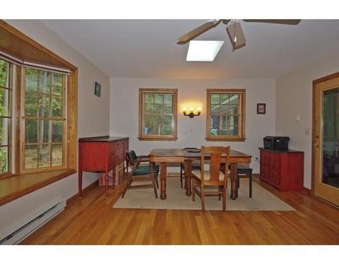 16 Alpine Dr, Amherst, MA 01002 photo 10