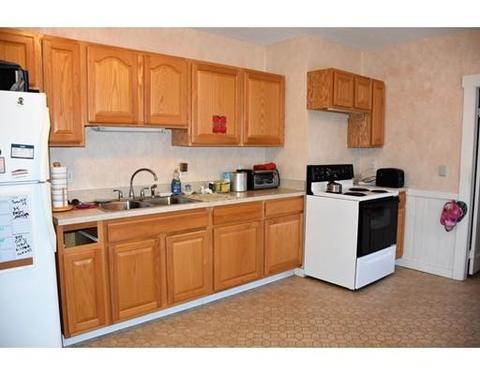 41 Thompson Rd, Webster, MA 01570 photo 4