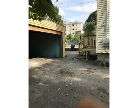 3 Chrome St, Worcester, MA 01604 photo 3