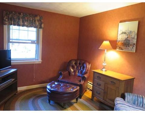 13 Princess Rd, Springfield, MA 01129 photo 9