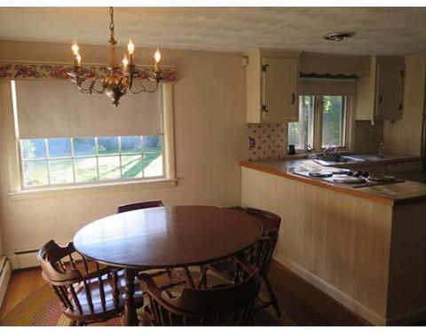 13 Princess Rd, Springfield, MA 01129 photo 5
