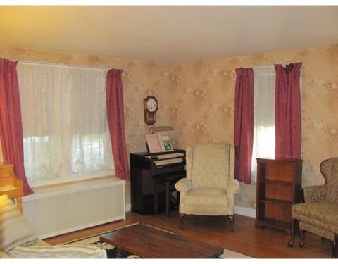 17 Rydberg Ter, Worcester, MA 01607 photo 3