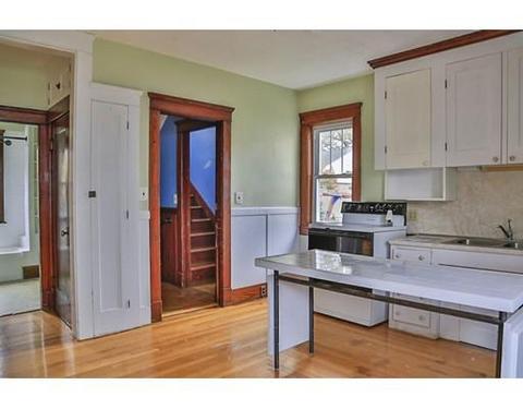384 Willow St, Woonsocket, RI 02895 photo 13
