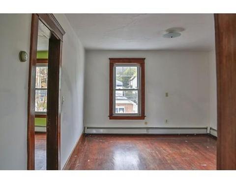 384 Willow St, Woonsocket, RI 02895 photo 9