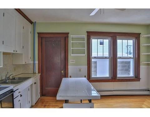 384 Willow St, Woonsocket, RI 02895 photo 11