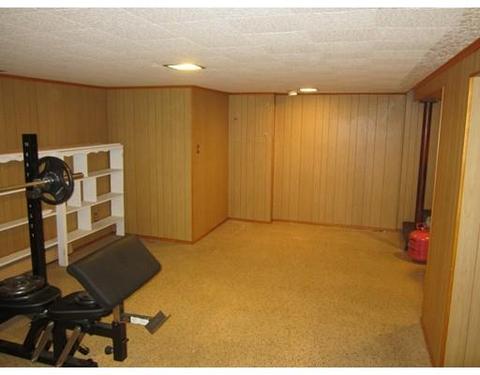 35 Valier Ave, Chicopee, MA 01020 photo 25