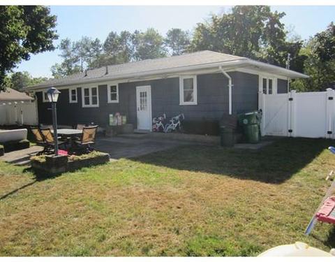 35 Valier Ave, Chicopee, MA 01020 photo 3
