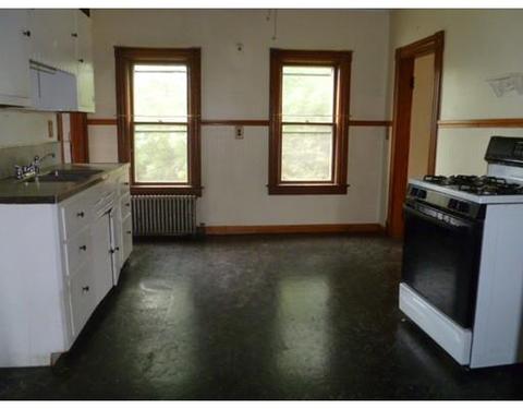 9 Clifford Ave, Ware, MA 01082 photo 7