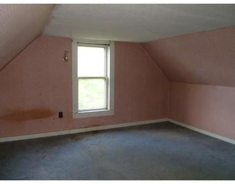 9 Clifford Ave, Ware, MA 01082 photo 18