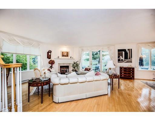  7 Eagle Ct, Ipswich, MA 01938 photo 3