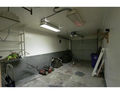 882 Hood St, Fall River, MA 02720 photo 20