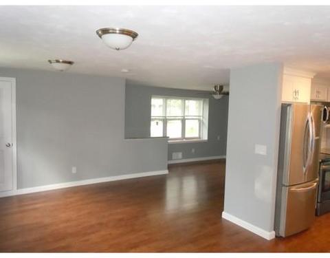 4 Oak Tree Ln, Webster, MA 01570 photo 10