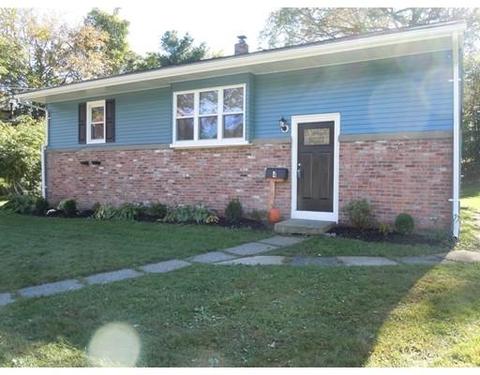 4 Oak Tree Ln, Webster, MA 01570 photo 1