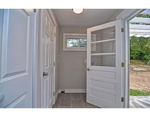 8 Youngs Rd, Gloucester, MA 01930 photo 20