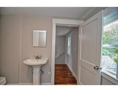 8 Youngs Rd, Gloucester, MA 01930 photo 9