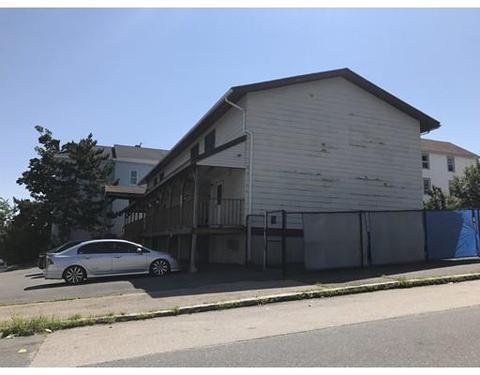 93 Harrison St, Worcester, MA 01604 photo 2