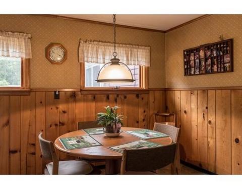 38 Willow St, Florence, MA 01062 photo 2