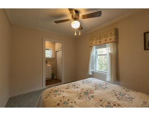 38 Willow St, Florence, MA 01062 photo 8
