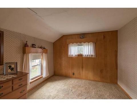 38 Willow St, Florence, MA 01062 photo 16