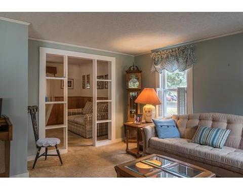 38 Willow St, Florence, MA 01062 photo 13
