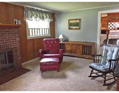 38 Willow St, Florence, MA 01062 photo 10