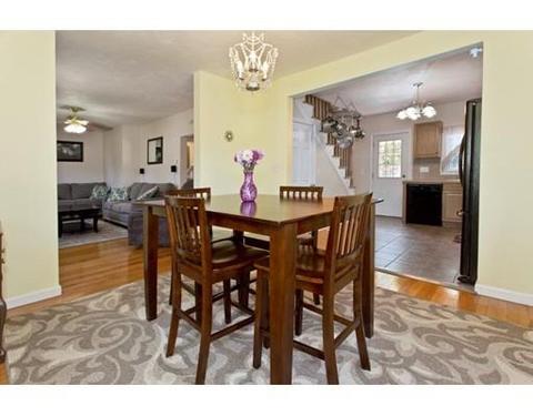 19 Baker St, Saugus, MA 01906 photo 9