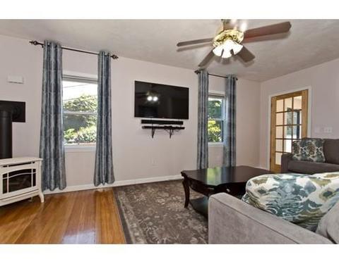 19 Baker St, Saugus, MA 01906 photo 5