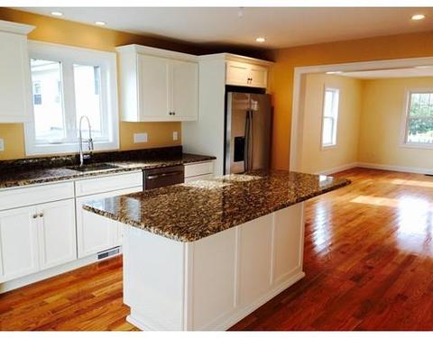 5 Colonial St, Gloucester, MA 01930 photo 3