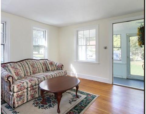 290 Cedar St, Dedham, MA 02026 photo 4