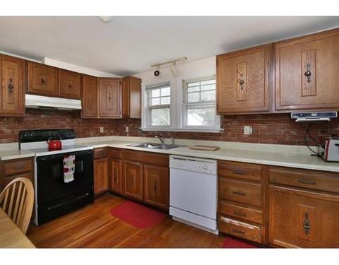 290 Cedar St, Dedham, MA 02026 photo 8