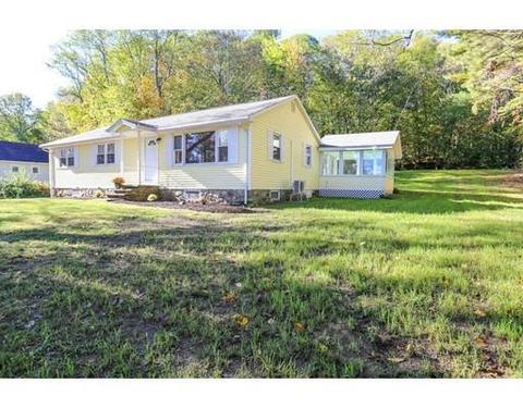 8 Old Southbridge Rd, Dudley, MA 01571 photo 2