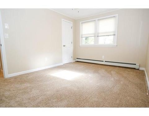 8 Old Southbridge Rd, Dudley, MA 01571 photo 17