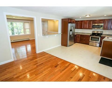 8 Old Southbridge Rd, Dudley, MA 01571 photo 4