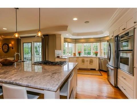 6 Powers Rd, Andover, MA 01810 photo 4