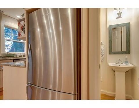 60 Hillcrest Rd, Reading, MA 01867 photo 8