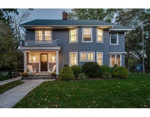 60 Hillcrest Rd, Reading, MA 01867 photo 1