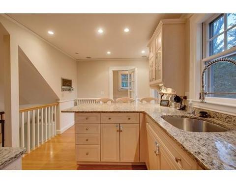 60 Hillcrest Rd, Reading, MA 01867 photo 6