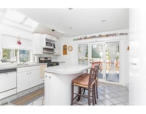 13 Circular Ave, Natick, MA 01760 photo 3