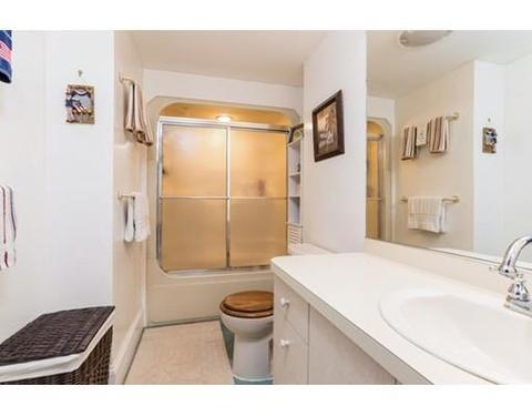 13 Circular Ave, Natick, MA 01760 photo 8