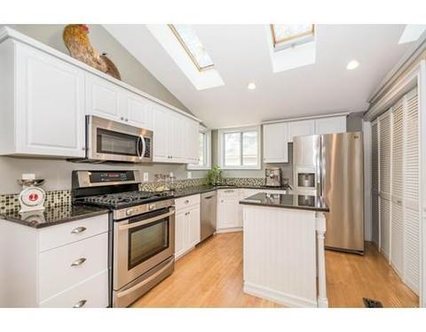 169 High St, Reading, MA 01867 photo 9