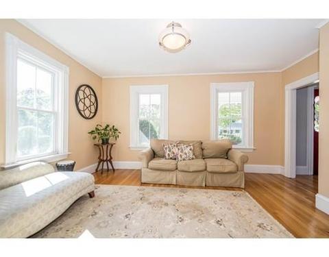 169 High St, Reading, MA 01867 photo 4