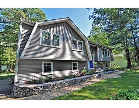 129 Middlesex St, Millis, MA 02054 photo 3