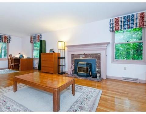 40 Crestview, Milton, MA 02186 photo 14