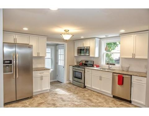 99 Judson St, Springfield, MA 01104 photo 1